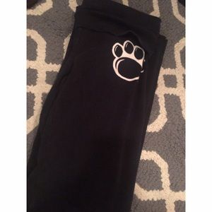 Vs bootcut yogas -Penn State edition