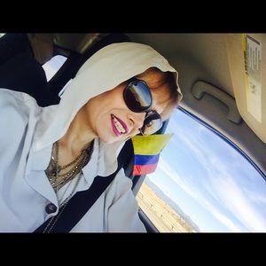 Meet your Posher, Naidu