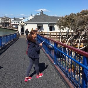 Meet your Posher, Melannie