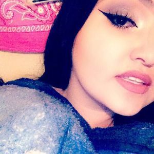 Meet your Posher, Nayeli