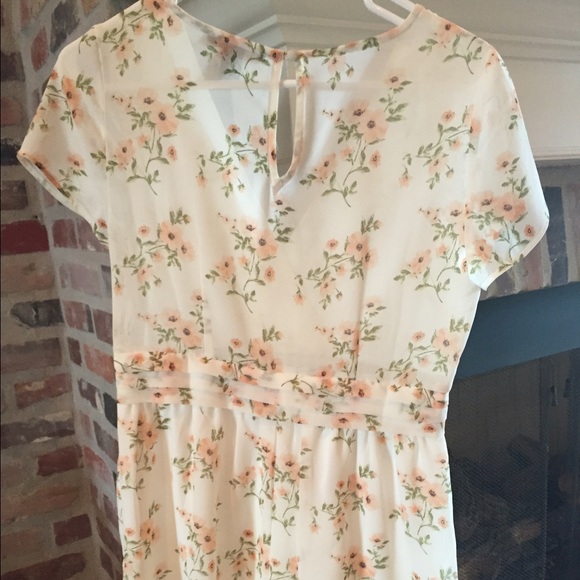Romper - Picture 3 of 4