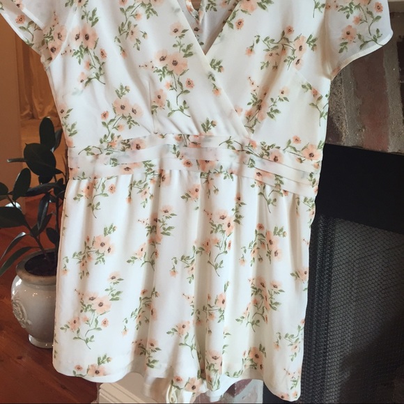 Romper - Picture 4 of 4