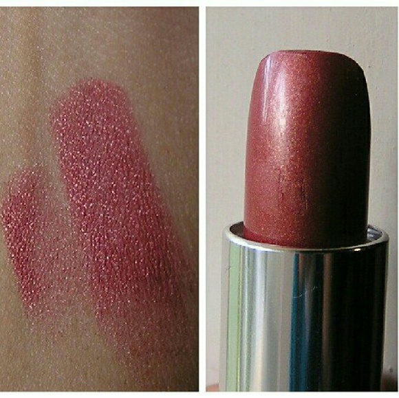 Lancome Makeup - Lancome Metallic Lipstick Makeup NEW Oh La la Red Lancome Makeup - Lancome Metallic Lipstick Makeup NEW Oh La la Red