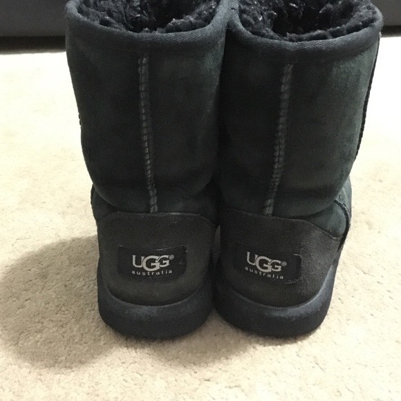 UGGS