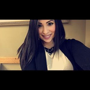 Meet your Posher, Brianna