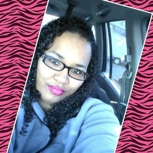 Meet your Posher, Yolanda