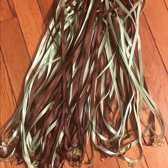 50 Necklaces for Baby Showers