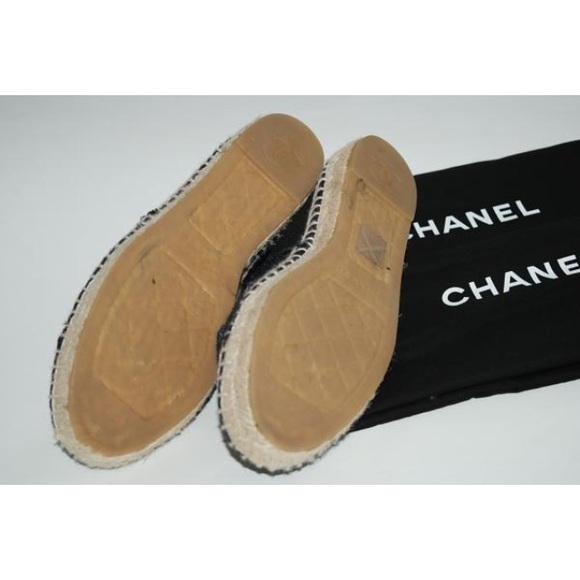 CHANEL 31016 BLACK CANVAS ESPADRILLE SZ 38 - Picture 3 of 4