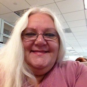 Meet your Posher, Iliana