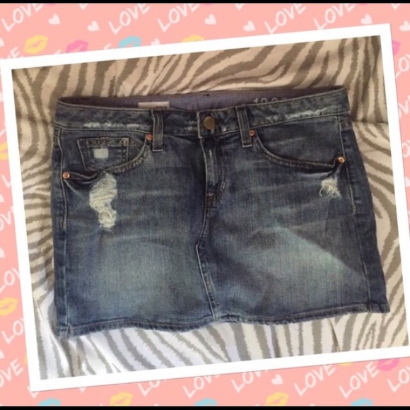 Gap denim mini skirt