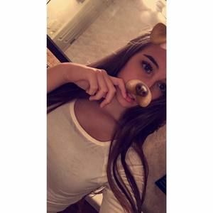 Meet your Posher, Hannah