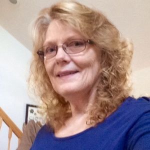 Meet your Posher, Delores