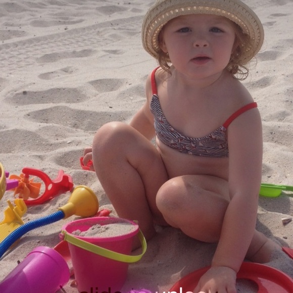 Meet your Posher, Amanda - Picture 1 of 1