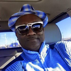 Meet your Posher, Gus