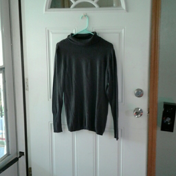 Grey turtleneck sweater
