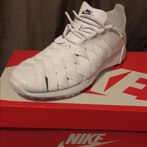 Nike Juvenate Women's running shoe
