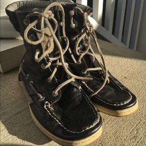 Sperry Top-Sider black leather boots