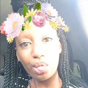 Meet your Posher, Kierra