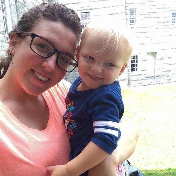 Meet your Posher, Brittney