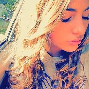 Meet your Posher, Abby