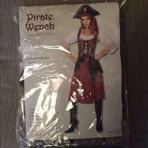 Pirate wench