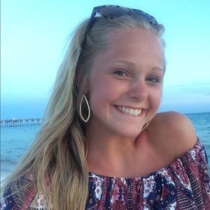 Meet your Posher, Allie