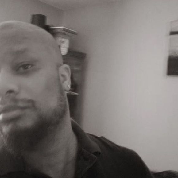 Meet your Posher, Robert - Picture 1 of 1