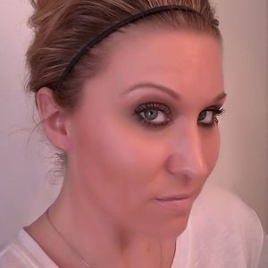 Meet your Posher, Mandy