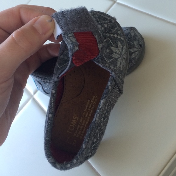 Toms baby shoes - Picture 2 of 4