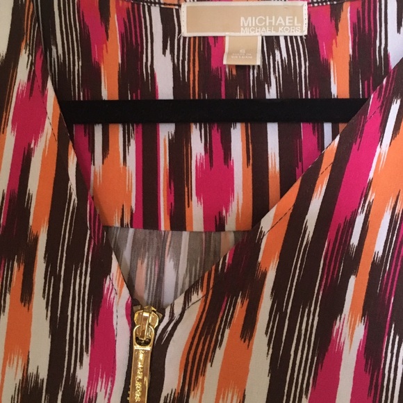 Pre love!!  In great conditions Mini dress - Picture 2 of 4