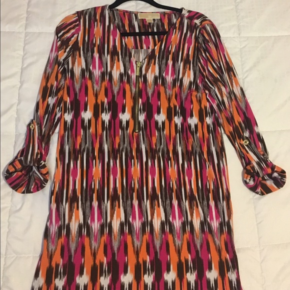 Pre love!!  In great conditions Mini dress - Picture 3 of 4