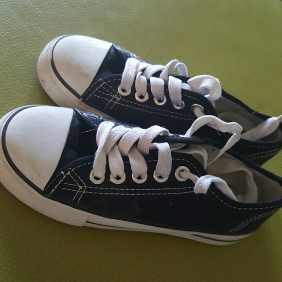 Boys size 11