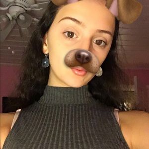 Meet your Posher, Victoria