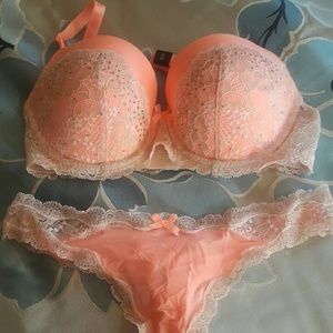 Victoria Secret Dream Angels bra and panties