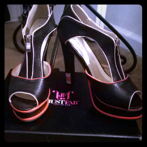 Fall Friendly Peep Toe