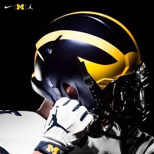 Meet your Posher, Colby