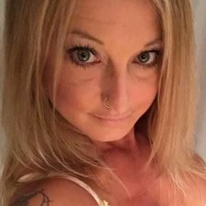 Meet your Posher, Deanna