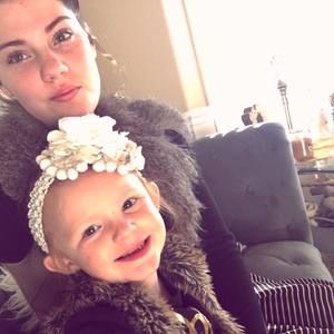 Meet your Posher, Macie