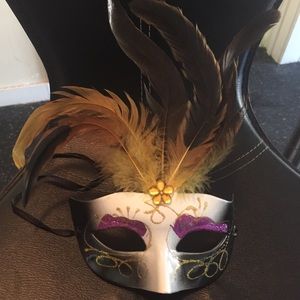 Masquerade mask
