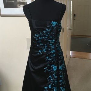 Stunning Beaded Sequin Bondie Nites Dress