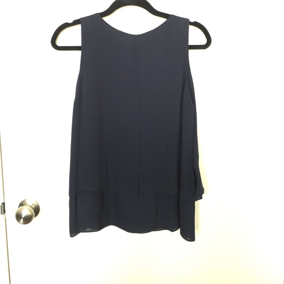 Double layer vneck silk shell - Picture 3 of 3