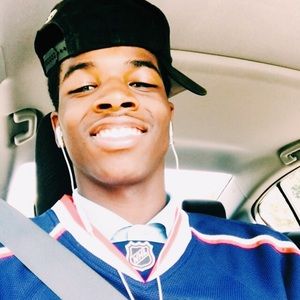 Meet your Posher, Niko