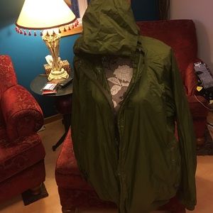 Nylon green light rain jacket