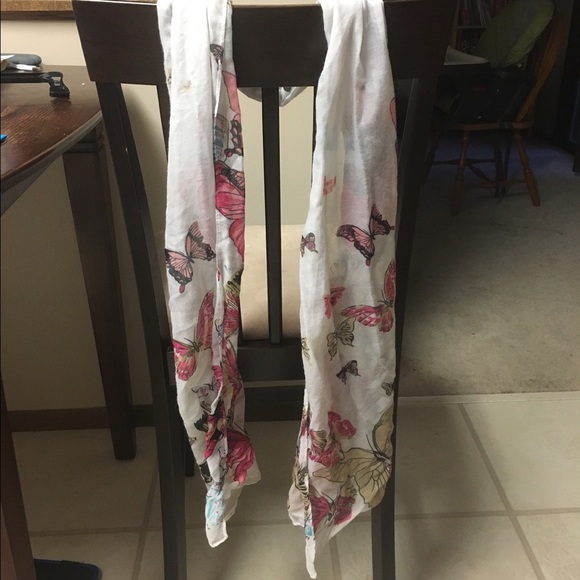 Scarf - Picture 2 of 2