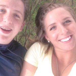 Meet your Posher, Cleo