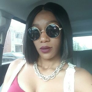 Meet your Posher, Levondria