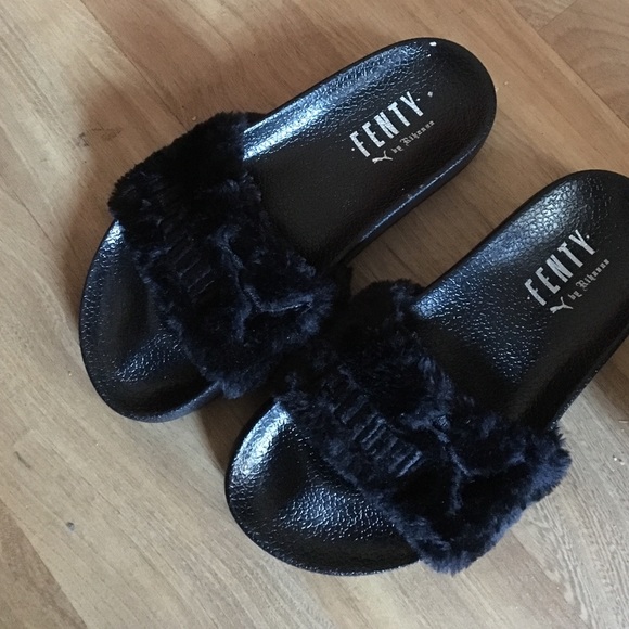 Fenty puma slides