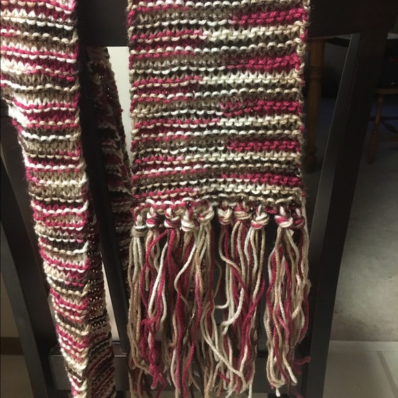 Scarf - Picture 2 of 2