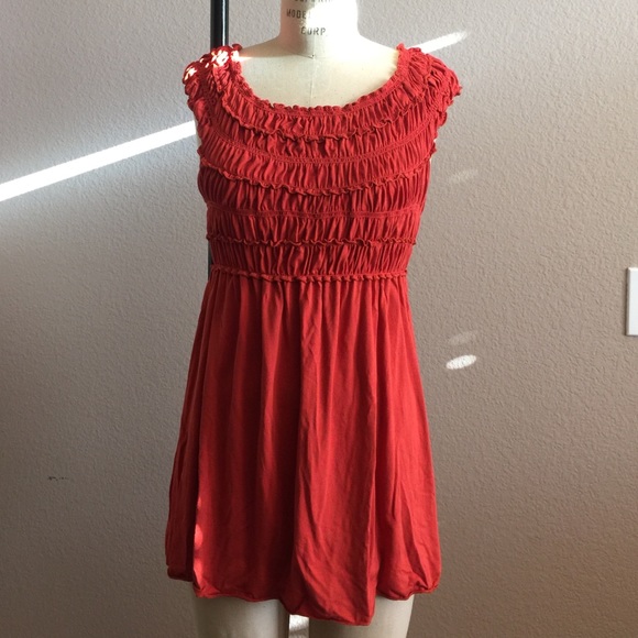 MAX STUDIO TOPS - Picture 1 of 4