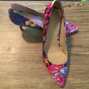 Marc Fisher multicolored heels